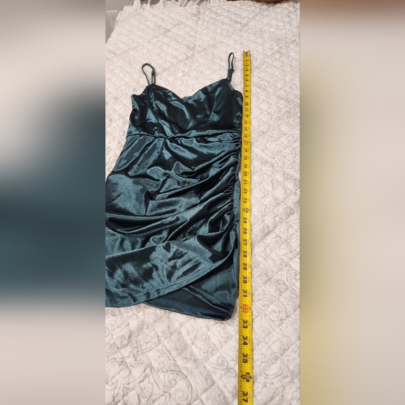 Lucy in the sky mini dress - Picture 3 of 4